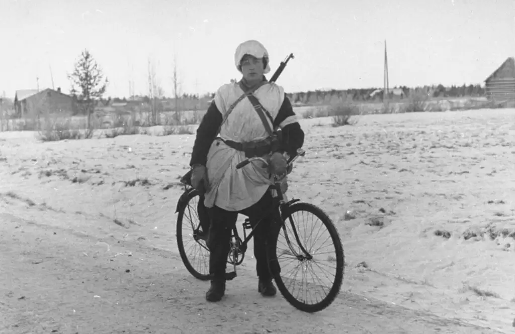 芬兰士兵在冬季战争前线，1939年12月