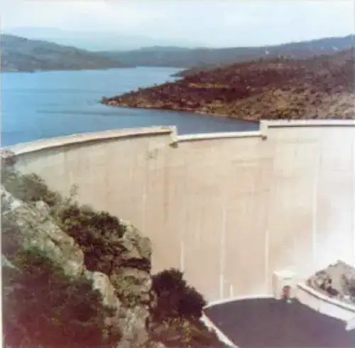 马尔帕塞大坝技术分析图