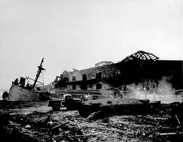 得克萨斯城灾难后的Wilson B. Keene号残骸