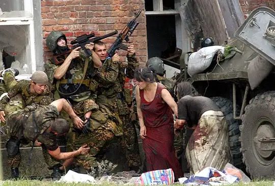 俄罗斯特种部队在别斯兰学校围攻期间