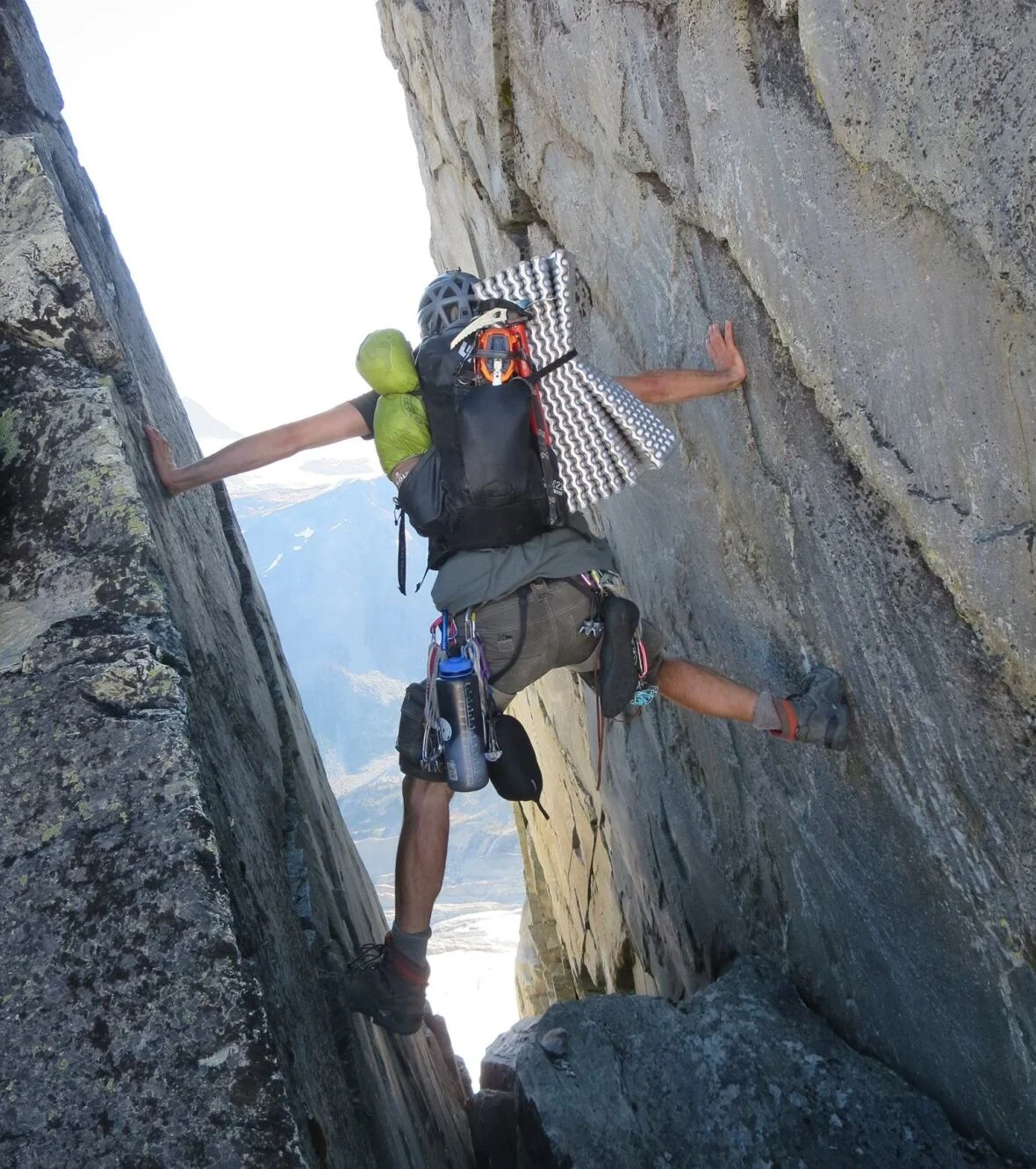 Jesse James在Squamish攀岩社区