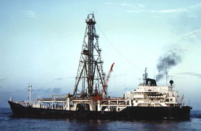 深海钻探项目Glomar Challenger号