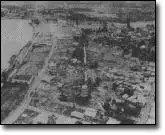 夏威夷希洛市海啸后鸟瞰图