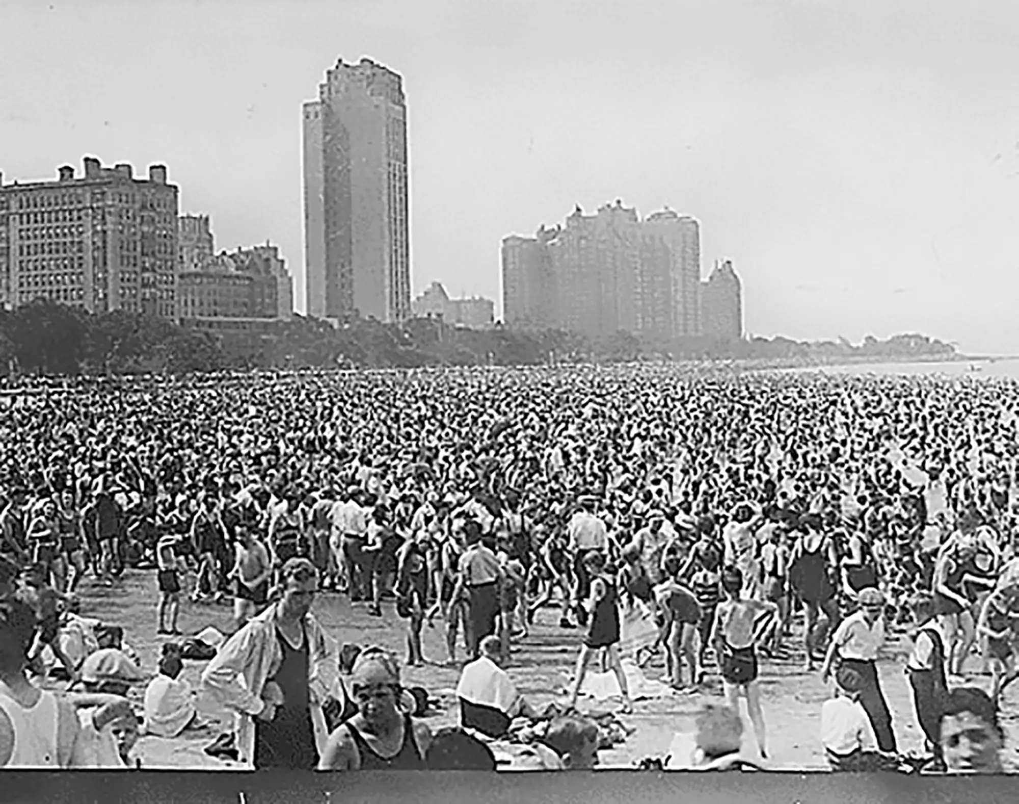 1920年代的海滩人群