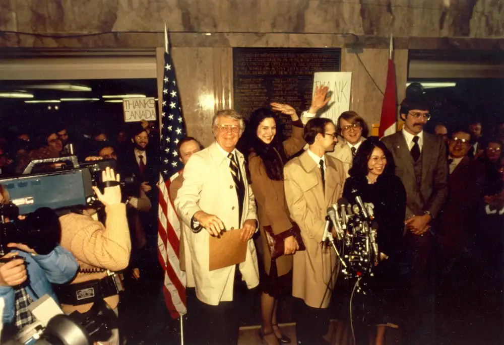 加拿大营救的六名美国人