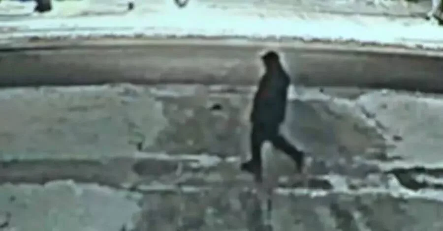 监控摄像头拍到的神秘人物