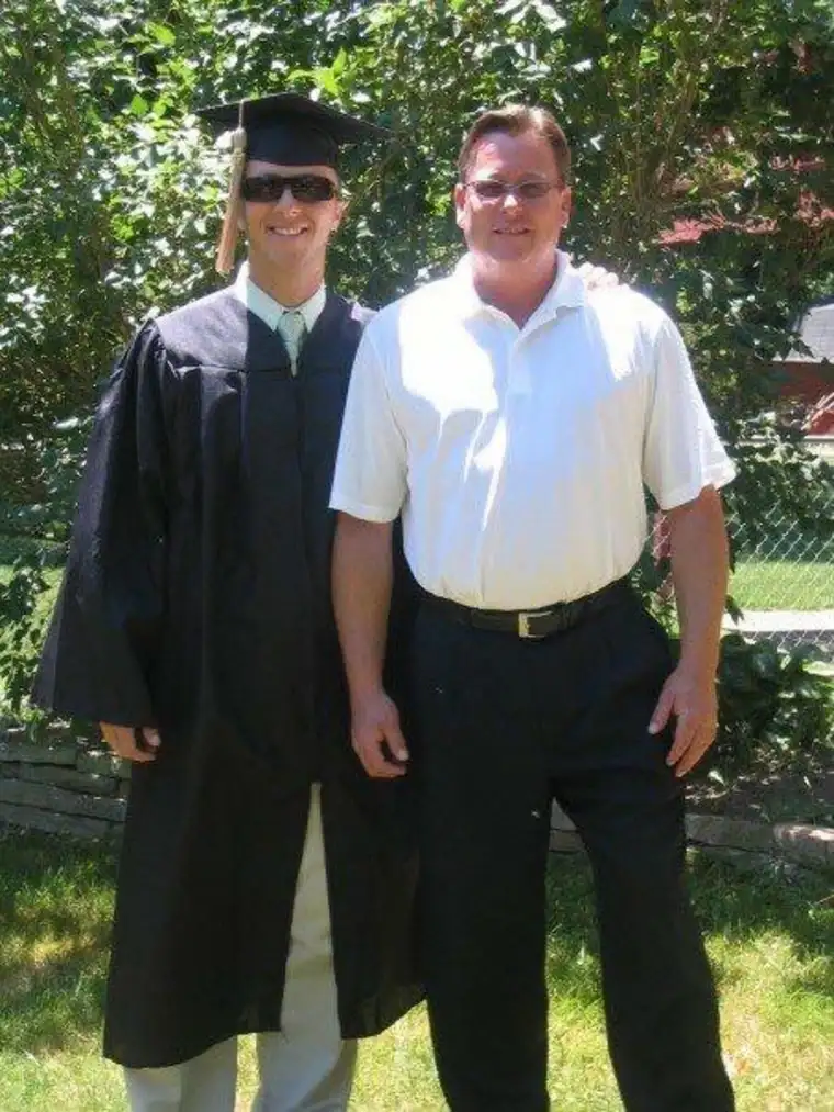 Kris和他的父亲Mike Fowler