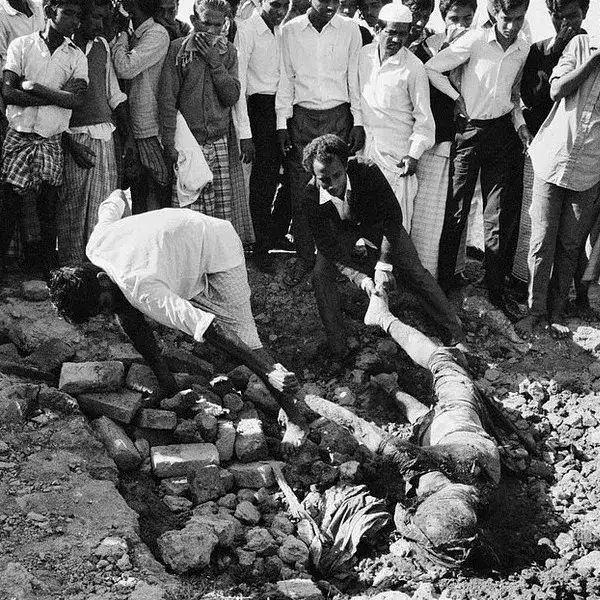 孟加拉种族灭绝的受害者遗骸