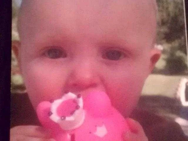 Lisa Irwin婴儿照片