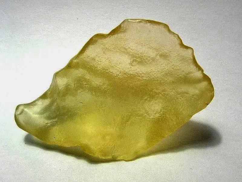 利比亚沙漠玻璃标本细节