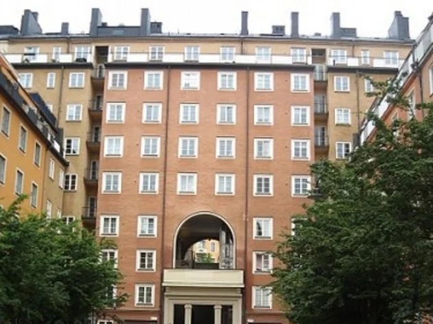 案发建筑的现代照片