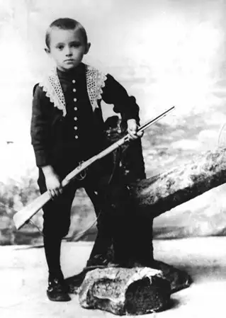 科罗廖夫童年照