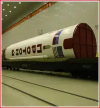 质子号火箭模块运输