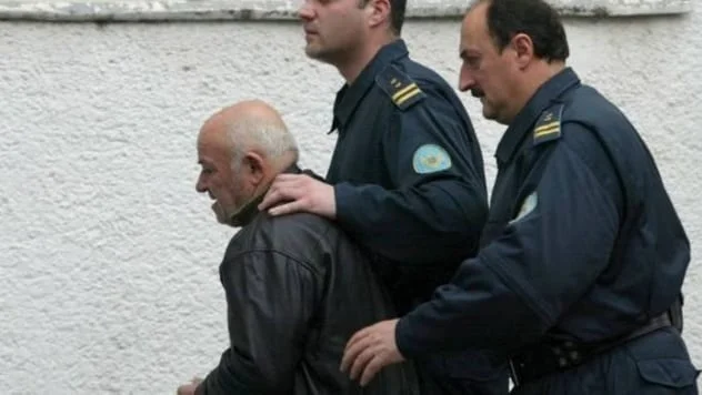 斯马伊尔·图利亚被捕