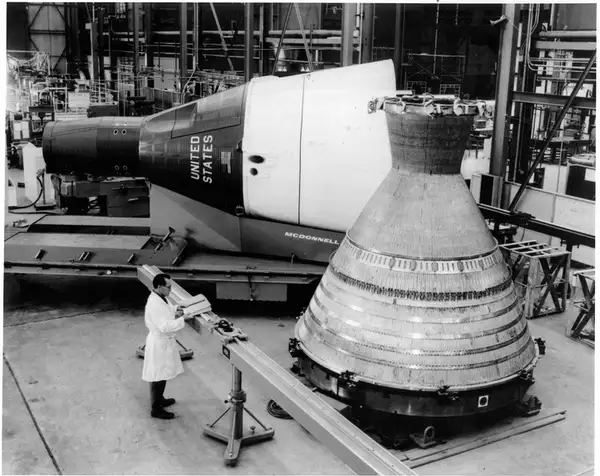 M-1发动机与双子星座飞船对比