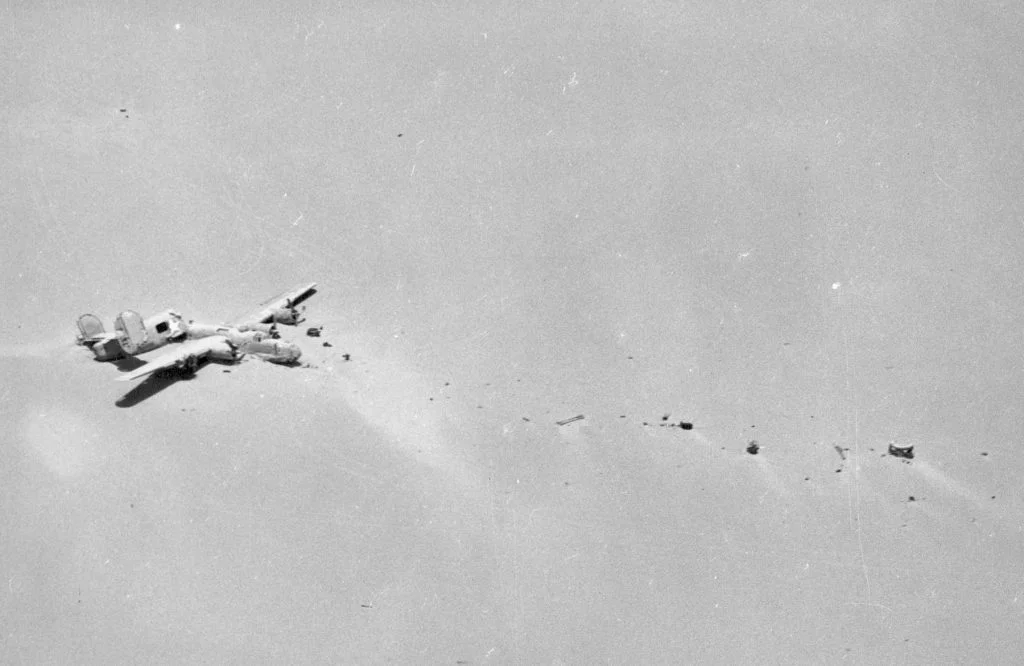 Lady Be Good轰炸机残骸航拍图