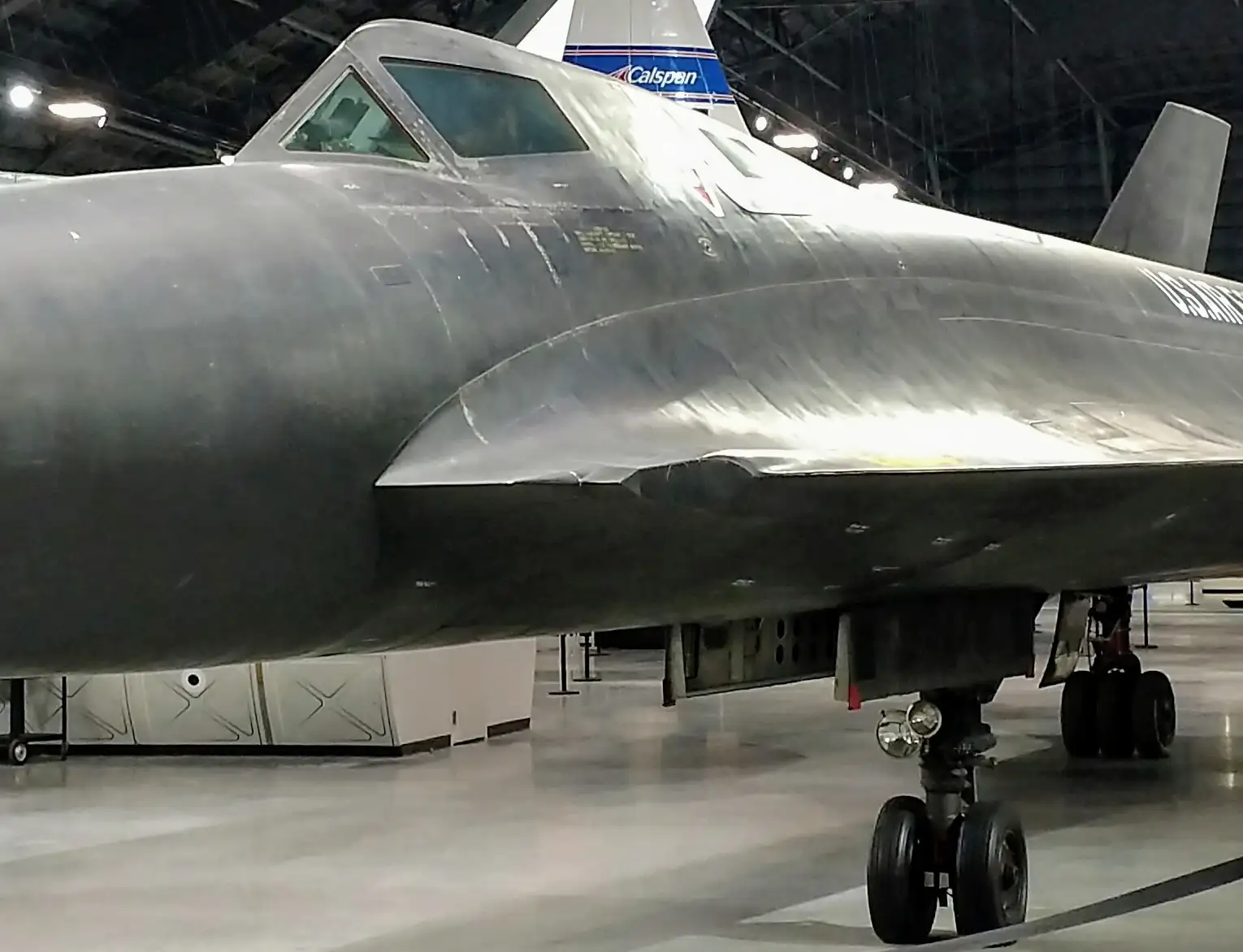 YF-12机头改装以容纳AN/ASG-18雷达