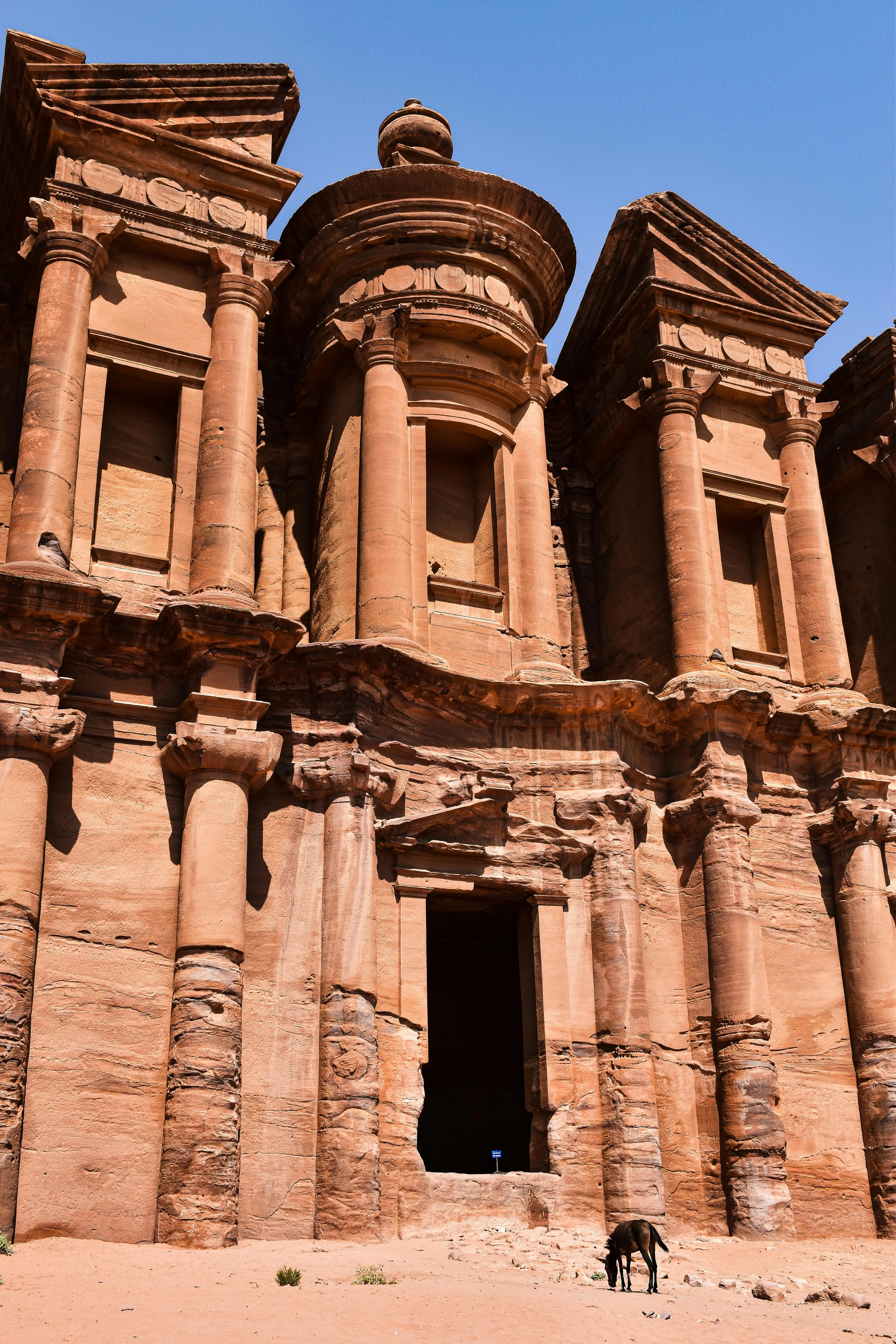 佩特拉修道院 - 比宝库更加宏伟的建筑