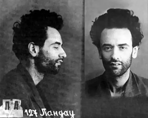 朗道1938年在狱中的照片