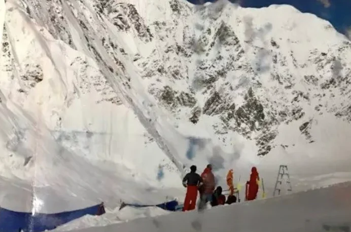 遇难者相机中冲洗出的照片