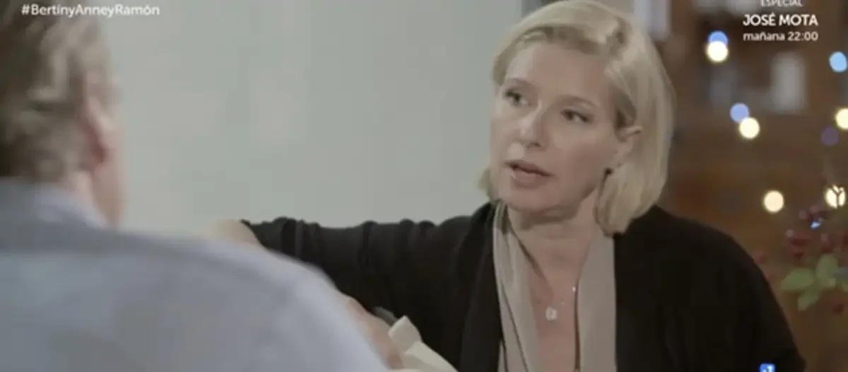 Anne Igartiburu在采访中回忆母亲的往事