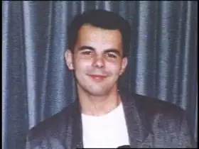 查尔斯·霍瓦特-艾伦失踪前的照片