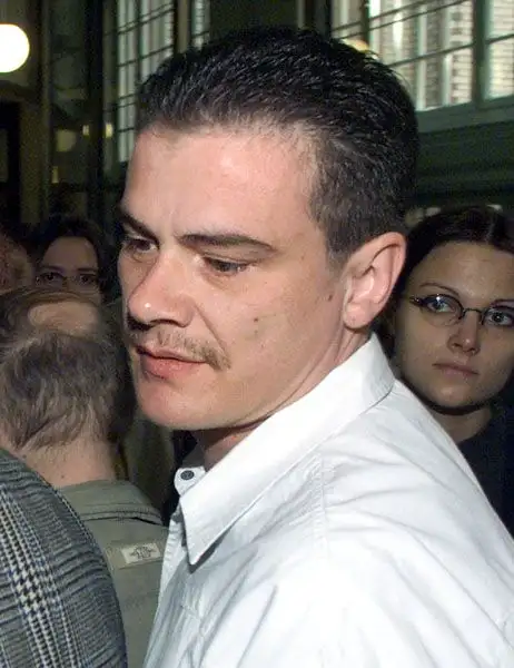 安德烈亚斯·克里格(原名海蒂·克里格),1965年出生于东德