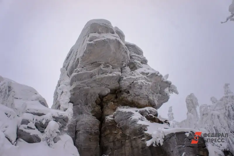库图尔琴斯科耶白山的神秘景观
