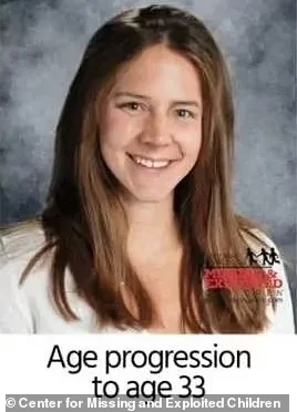 奈琳·马歇尔三十三岁时的年龄进展照片