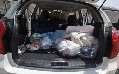 金俊峰生前使用的车辆内部