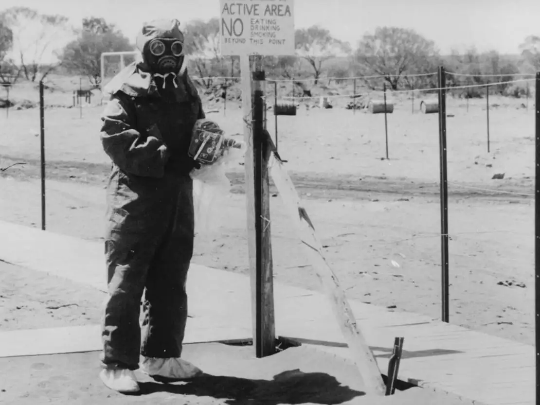 马拉林加核试验场的防护人员