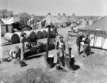 1955年马拉林加地区的气象站